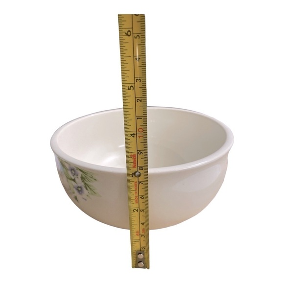 China Nesting Bowls Rose Chintz Design Coastline set of 3 - Picture 9 of 13